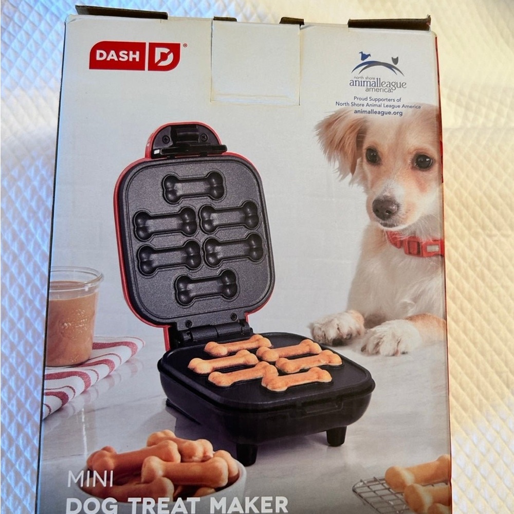 Dash Mini Dog Treat Maker